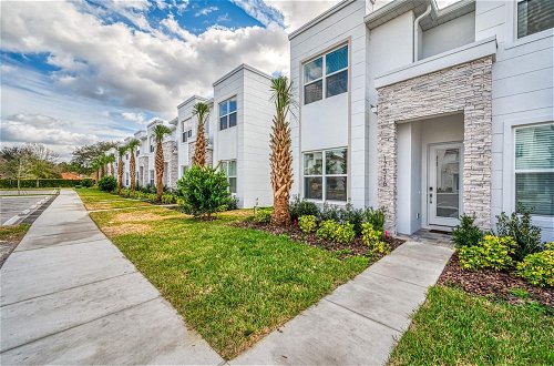 Photo 30 - Pleasant Townhome With Private Pool Near Disney