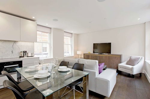 Foto 4 - Luxury Holborn 1 Bedroom Flats