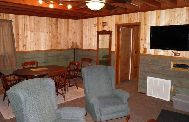 825 Julie Lane - Photo 7