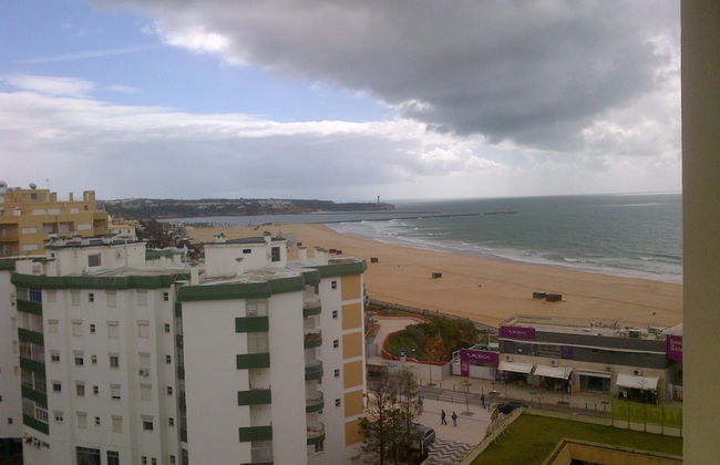 Apartamentos Varandas da Rocha - Foto 9