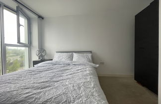 Photo 2 - Beautiful 1-bed Apartment in Manchester City