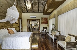 Photo 3 - Luxury Villa with Beachfront Eden Roc