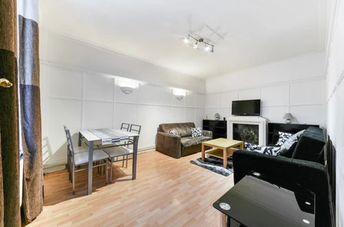 Foto 5 - Cosy West End Flat min From Selfridges & Oxford st