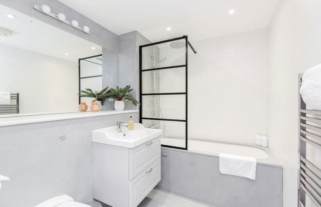 The Bateman's Shoreditch 2 Bed Flat by BaseToGo - Foto 24