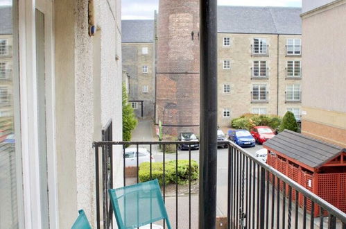 Photo 17 - Beautiful 2 Bedroom Flat In Converted Distillery