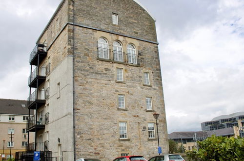 Photo 24 - Beautiful 2 Bedroom Flat In Converted Distillery