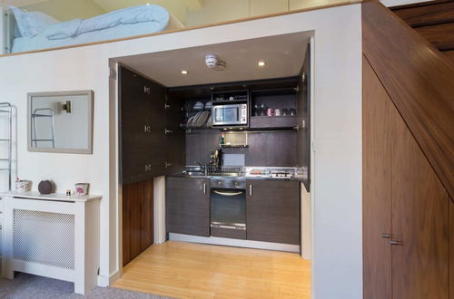 Photo 14 - Modern 1 bed Flat in Knightsbridge