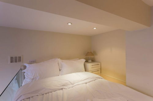 Foto 10 - Modern 1 bed Flat in Knightsbridge