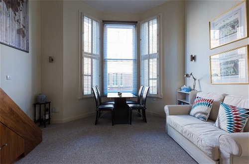 Foto 24 - Modern 1 bed Flat in Knightsbridge