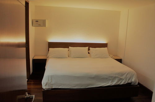 Photo 14 - Condesa Suites