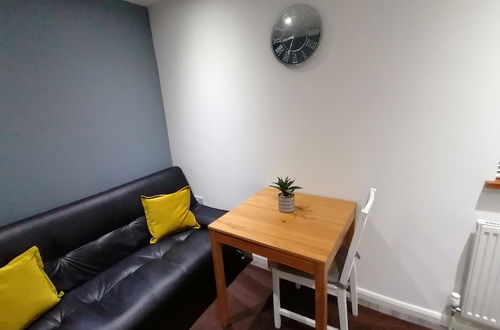 Photo 15 - Charming 1-bed Apartment in Coventry