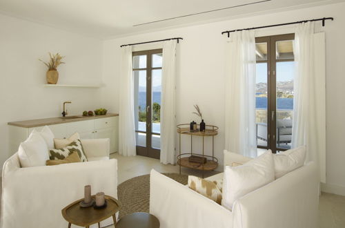 Photo 25 - Bonzoe Suites & Villas