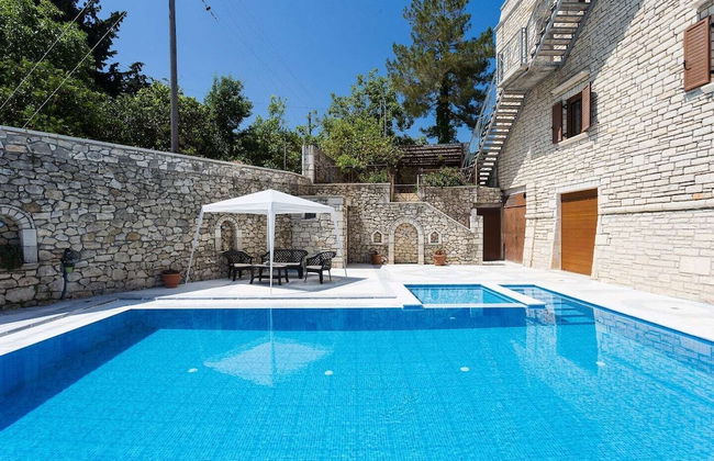 Peacefull Stone-Built Villa - Foto 36