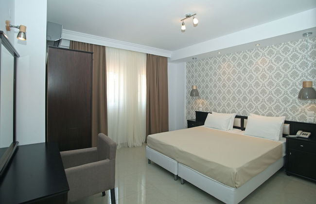 Naias Beach Hotel - Foto 5