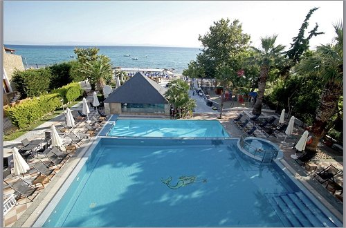 Foto 23 - Naias Beach Hotel