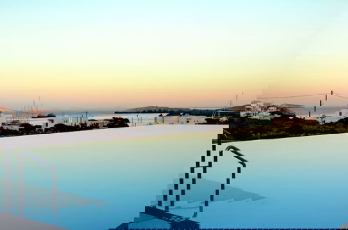 Foto 1 - ANEMI Folegandros