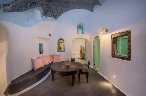 Photo 38 - Two Bedroom Villa With Private Indoor Cave Pool