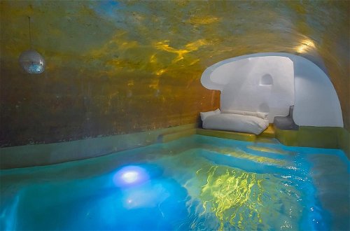 Foto 63 - Two Bedroom Villa With Private Indoor Cave Pool