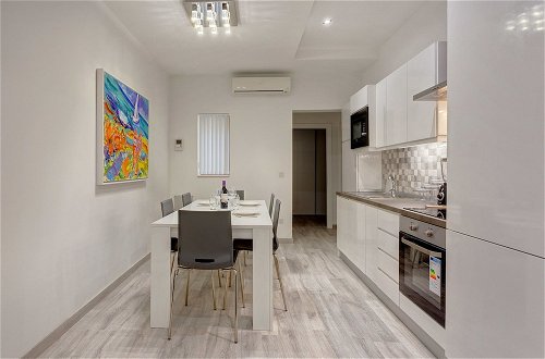 Photo 6 - Modern Apartment in the Best Area of Sliema