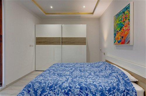 Foto 3 - Modern Apartment in the Best Area of Sliema