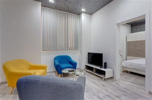 Photo 9 - Stylish 3BR Apartment, Fantastic Location in Sliema