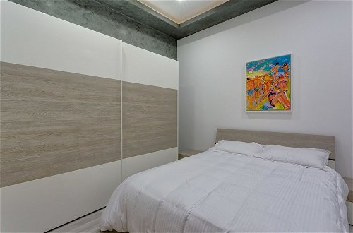Photo 2 - Stylish 3BR Apartment, Fantastic Location in Sliema
