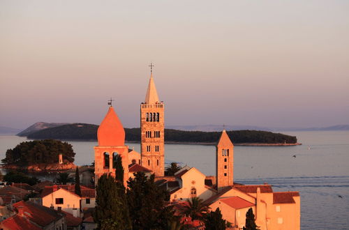 Foto 41 - Inviting 3-bed House on the Island of Rab, Croatia