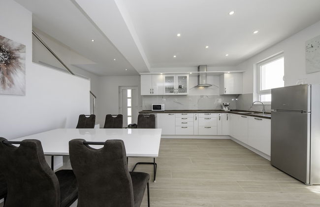 Inviting 3-bed House on the Island of Rab, Croatia - Foto 8
