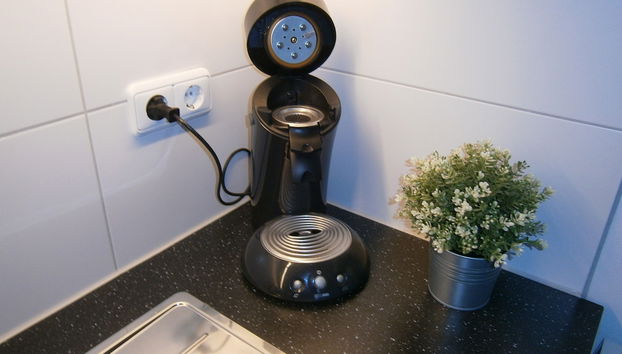 Kaffee und/oder Kaffeemaschine