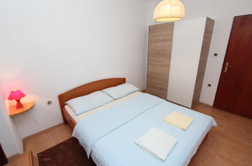 Photo 4 - Apartments Lora