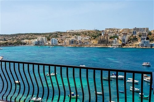 Photo 17 - Harbour Lights Seafront Penthouse by Getaways Malta