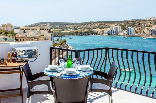 Photo 11 - Harbour Lights Seafront Penthouse by Getaways Malta