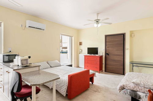 Photo 11 - Homely Apartment in Piraeus With Balcony