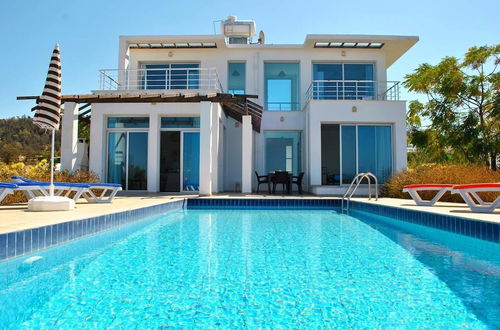 Foto 61 - Villa Blue Horizon by Amy Villas