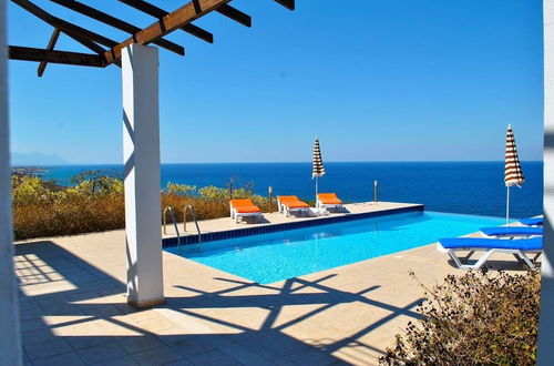 Foto 43 - Villa Blue Horizon by Amy Villas