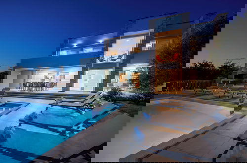 Foto 1 - Luxury Villa Royal I with Private Pool