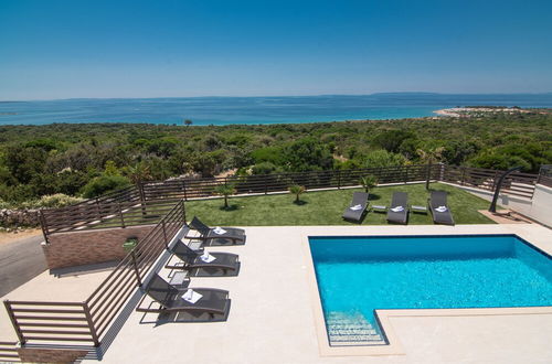 Foto 40 - Luxury Villa Royal I with Private Pool