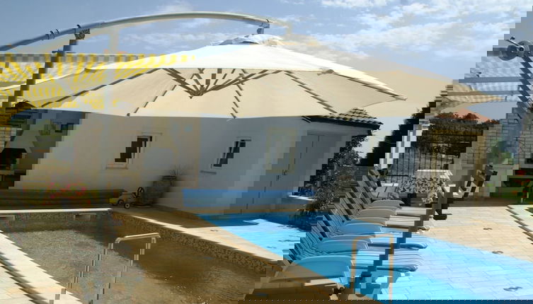 Photo 1 - Comfortable Apartment in Vinkuran near Beach