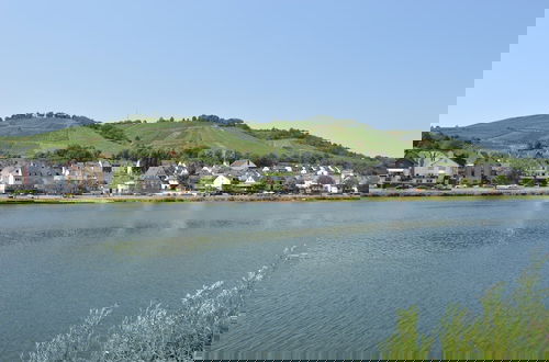 Foto 35 - Attractive Apartment in Zell near River