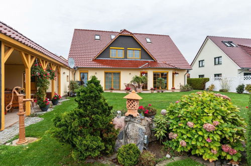 Photo 22 - Quaint Apartment in Kuhlungsborn With Garden