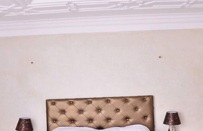 Luxury Villa - Photo 10