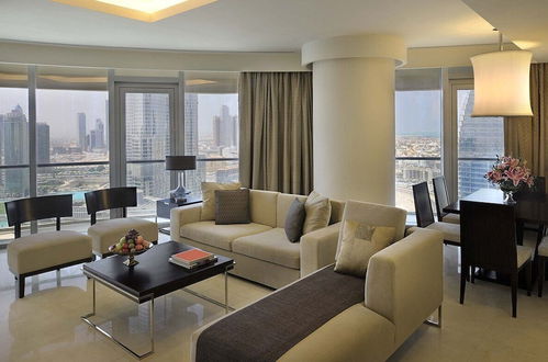 Photo 1 - SuperHost - Luxurious Apartment, 2-min From The Burj Khalifa, Address Dubai Mall