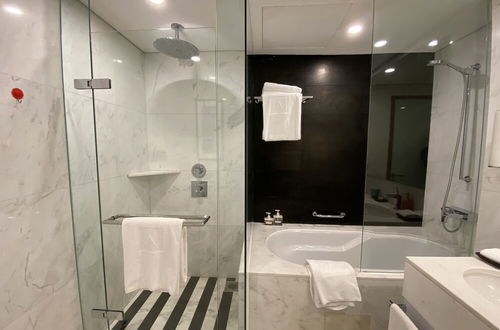 Photo 28 - SuperHost - Luxurious Apartment, 2-min From The Burj Khalifa, Address Dubai Mall