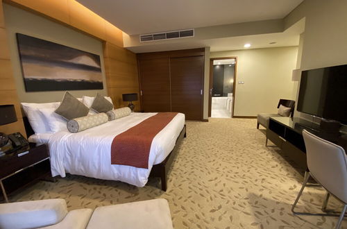 Photo 12 - SuperHost - Luxurious Apartment, 2-min From The Burj Khalifa, Address Dubai Mall