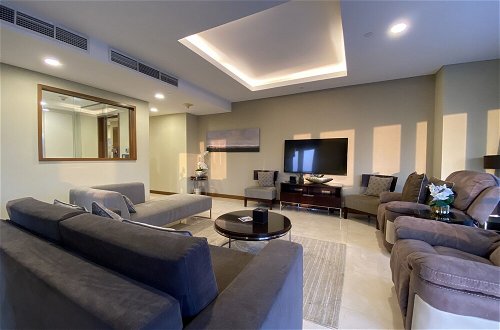 Photo 21 - SuperHost - Luxurious Apartment, 2-min From The Burj Khalifa, Address Dubai Mall