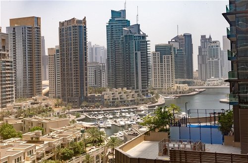 Foto 1 - Elegant & Spacious 2BR Apartment In Dubai Marina