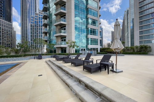 Photo 24 - Maison Privee - Superb Apt with Burj Khalifa, Fountain & Opera Vws