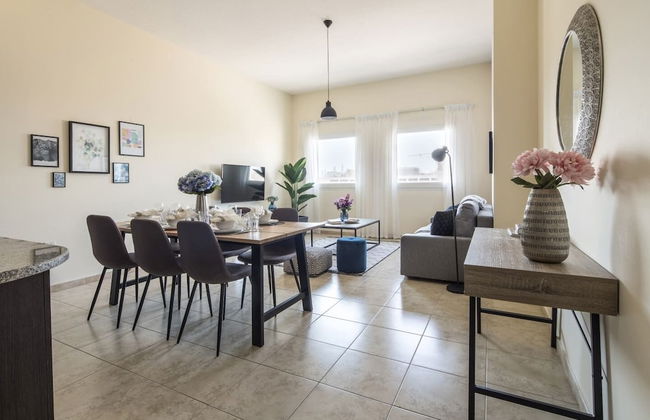 Top Rank 2BR in Trendy Jumeirah Village Triangle! - Foto 10