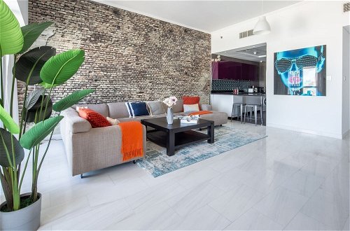 Photo 21 - Supreme 2BR Apartment - Cosmopolitan Living in Dubai Marina
