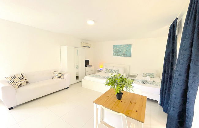Relax Studios Deluxe POOL WIFI BEACH - Foto 15